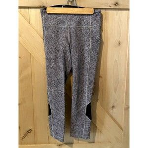 Lululemon leggings | Like New | Size 4 | Gray & White | Pockets